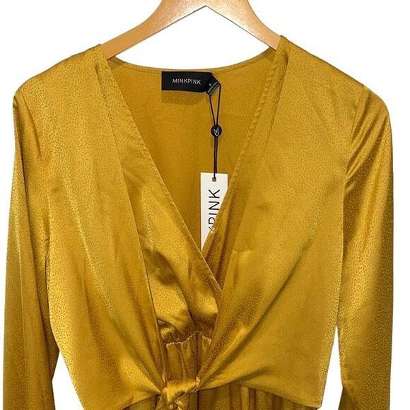MINKPINK Womens V-Neck Bell Sleeve Tie Wrap Front Mini Dress Marigold Small NWT - Picture 3 of 8